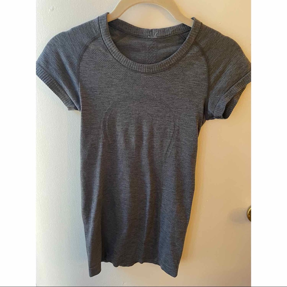 Lululemon shirt